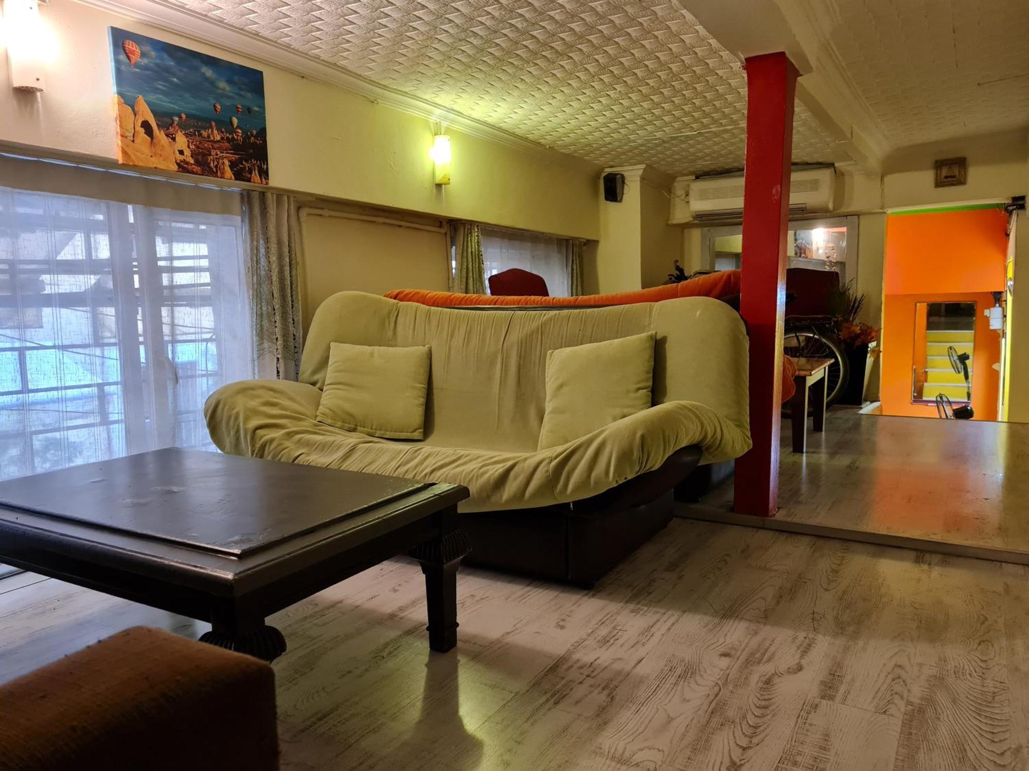 Taxim Hostel (Adults Only) Istanbul Exteriör bild